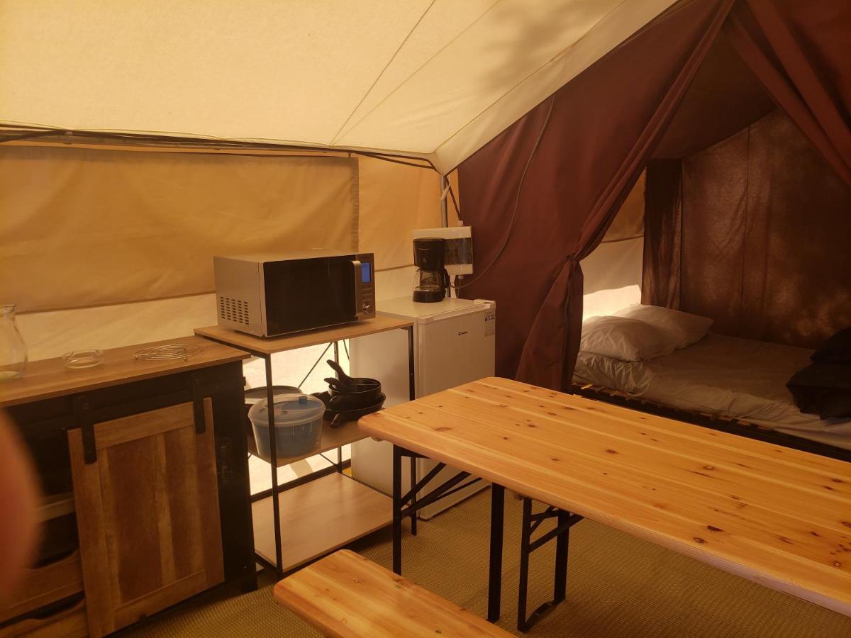 Le Moulin D'Onclaire Camping Et Chambres D'Hotes Coux Buitenkant foto