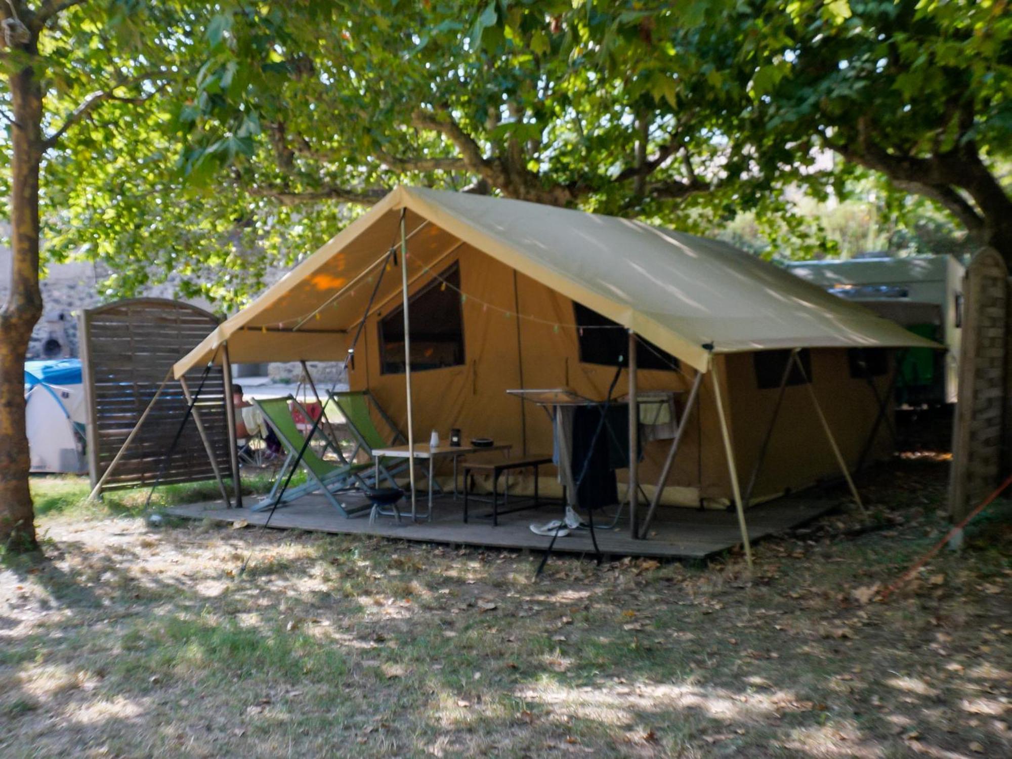 Le Moulin D'Onclaire Camping Et Chambres D'Hotes Coux Buitenkant foto
