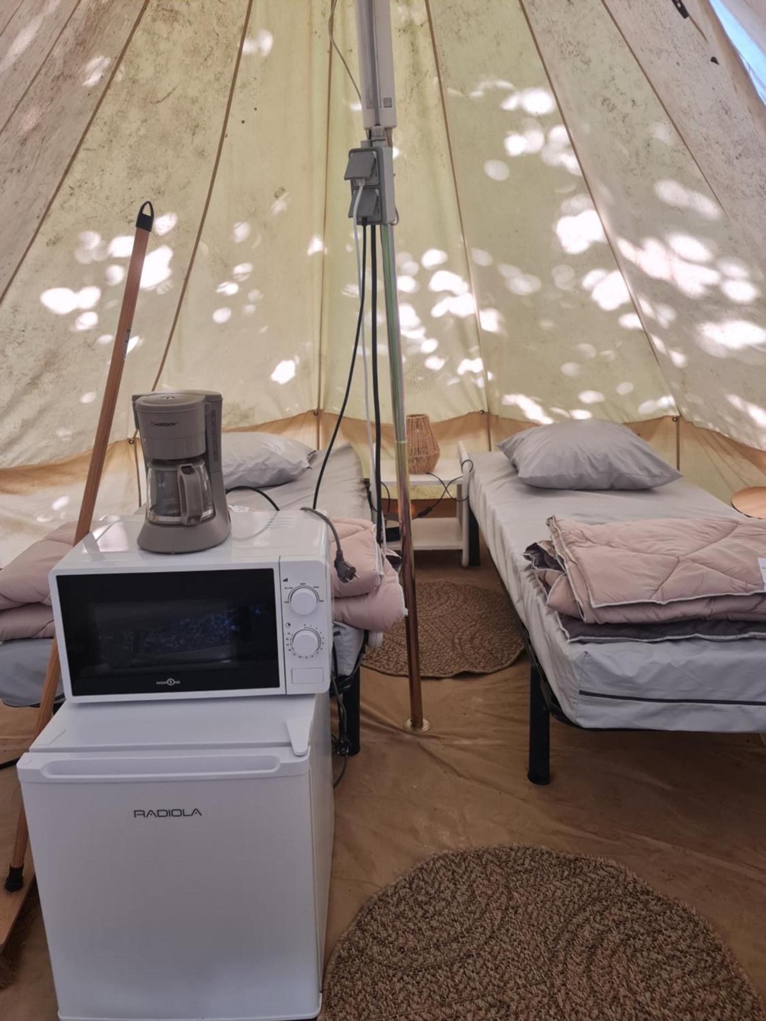 Le Moulin D'Onclaire Camping Et Chambres D'Hotes Coux Buitenkant foto